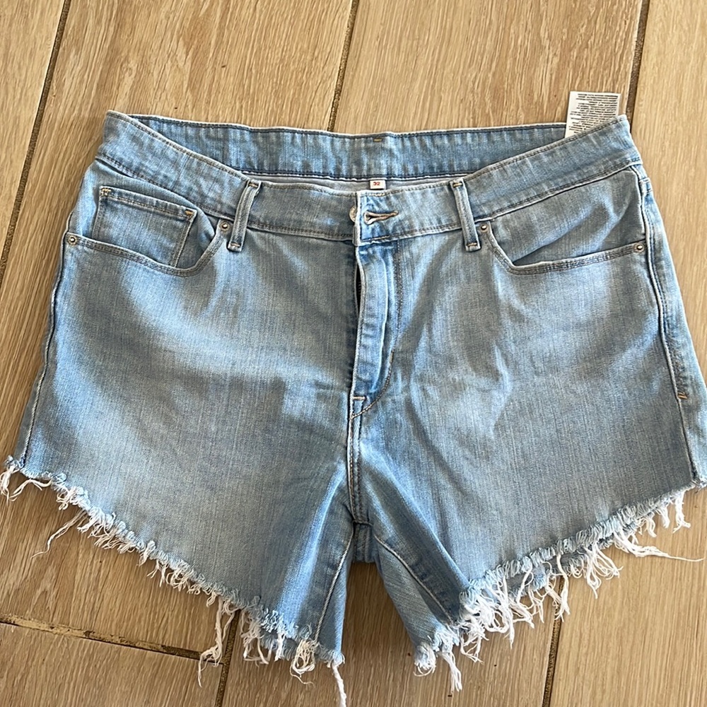 Levi’s Shorts